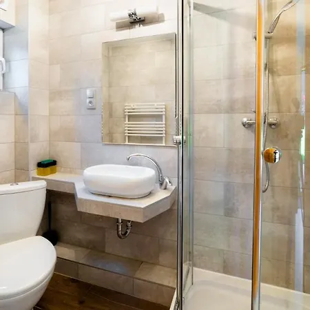 Wilczy Wodospad 샬레 카르파츠