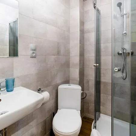 Wilczy Wodospad 샬레 *