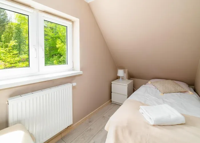 Wilczy Wodospad Шале *